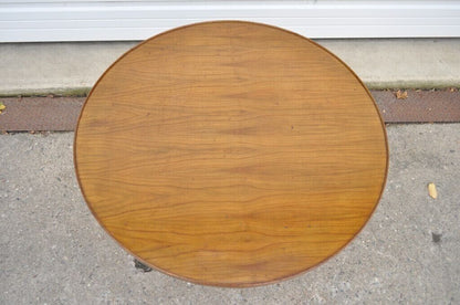 Vintage French Country Provincial Round Cherry Occasional Side Table w/ Drawer