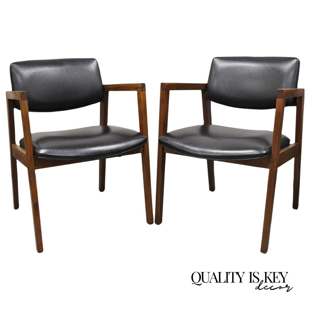 Pair Vintage Mid Century Modern Walnut Arm Chair Lounge Chair by United Chair Co