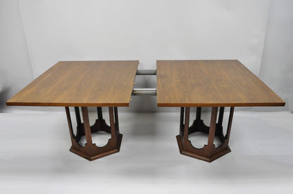 Harvey Probber Style Walnut Mid Century Modern Sculptural Pedestal Dining Table