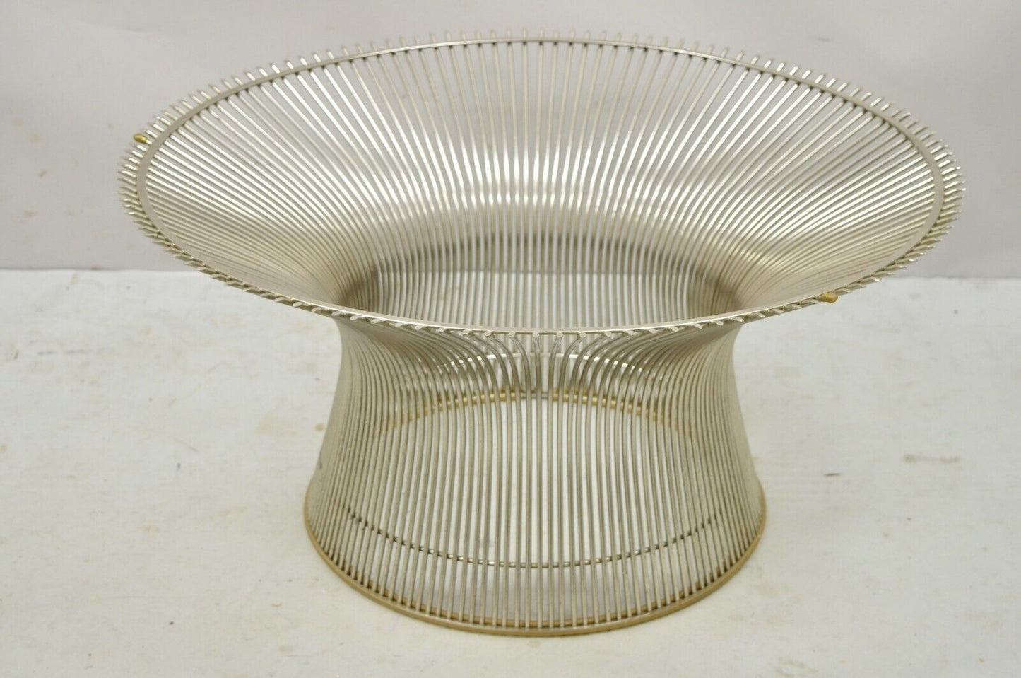 Vintage Warren Platner For Knoll Chrome Steel Wire Round Marble Top Coffee Table