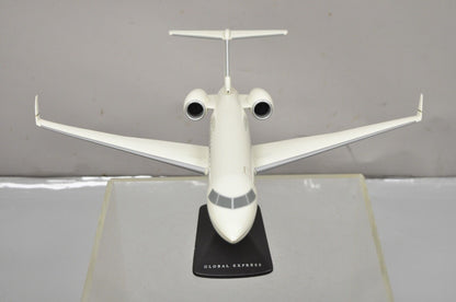 Space Model London England Global Express C-FBGX Bombardier Airplane Model Plane