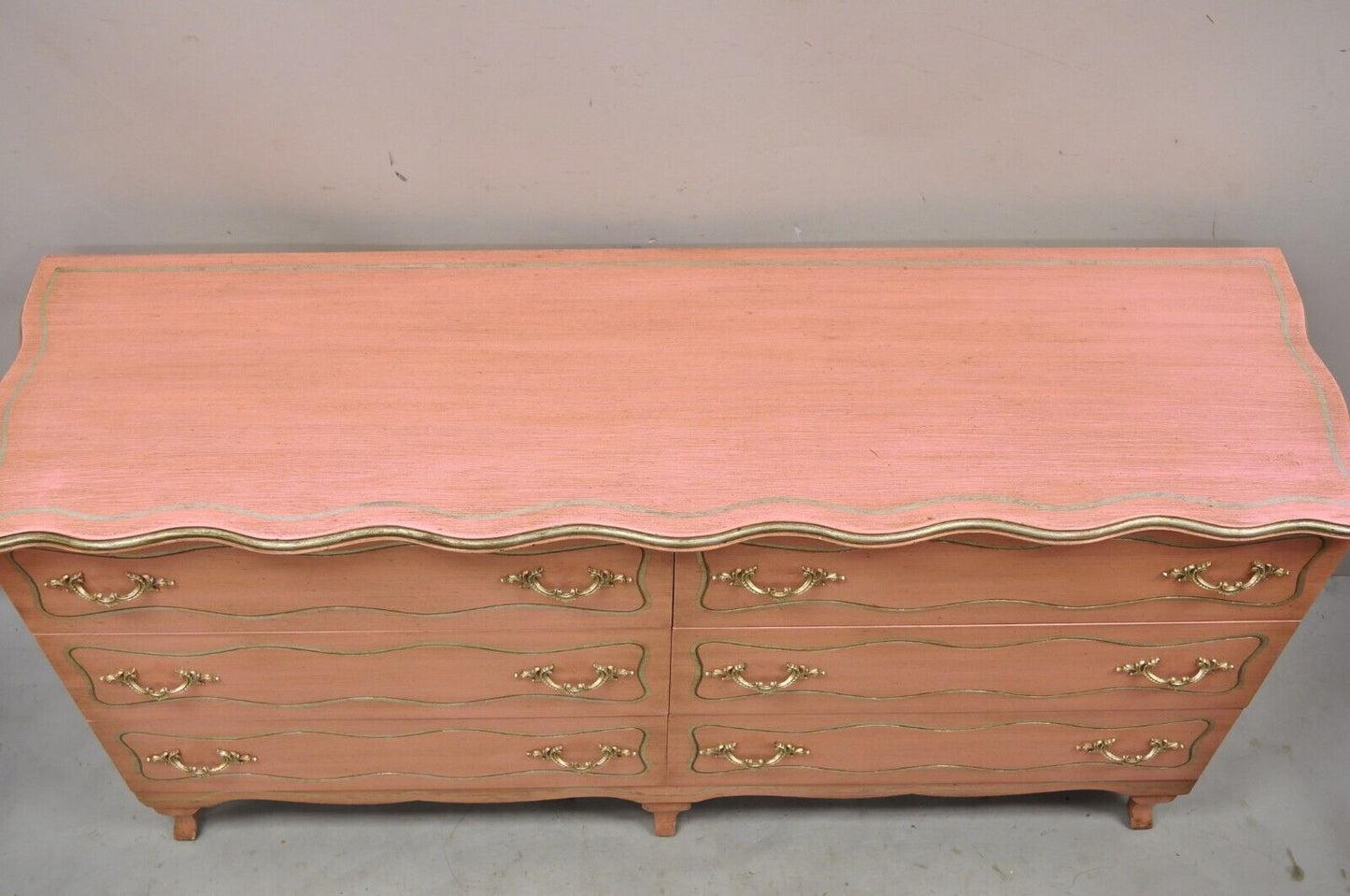 Vintage Hollywood Regency Dorothy Draper Style Bubblegum Pink 6 Drawer Dresser