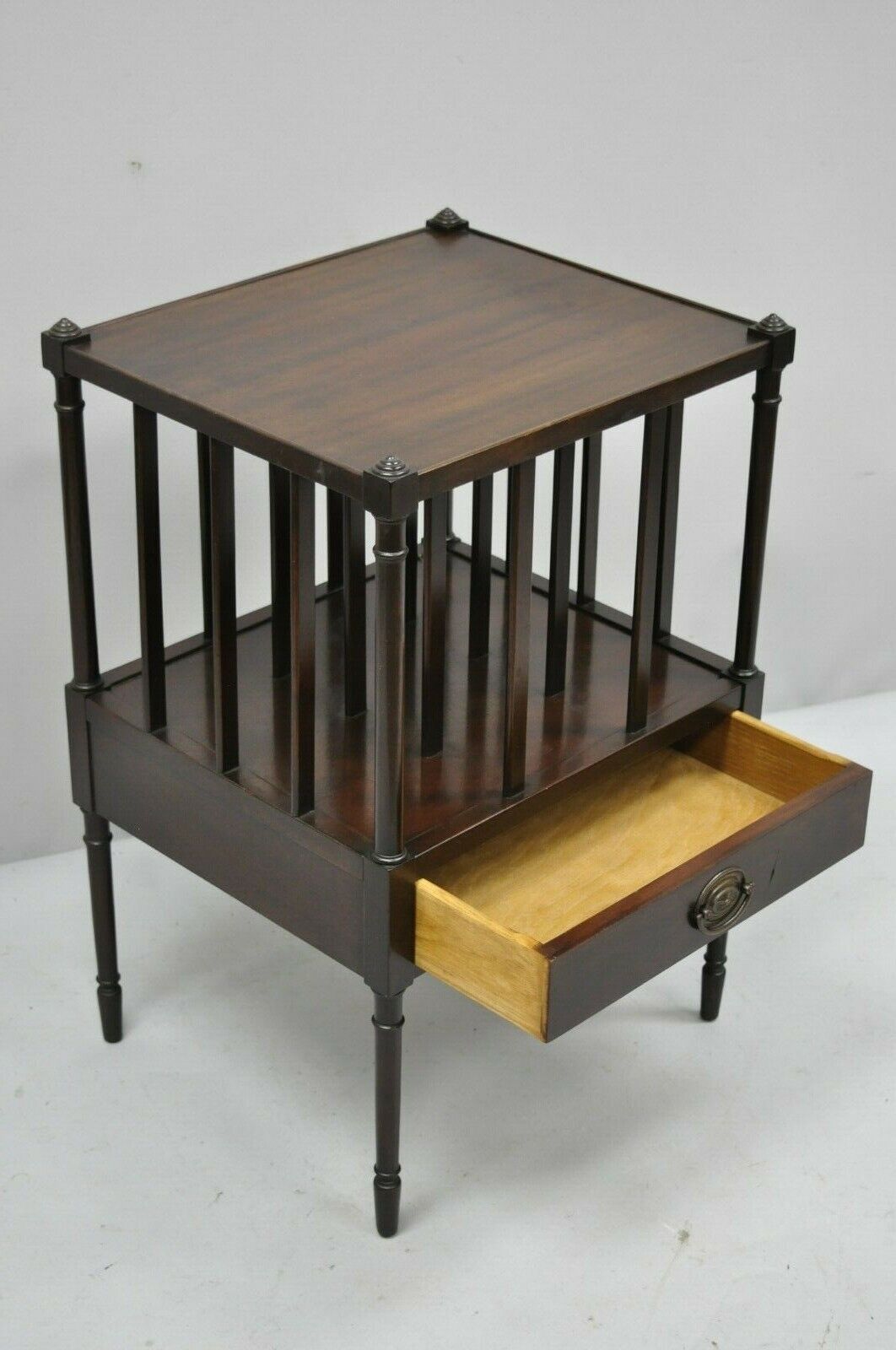 Mahogany One Drawer Sheraton Federal Style Side End Table Magazine Book Stand