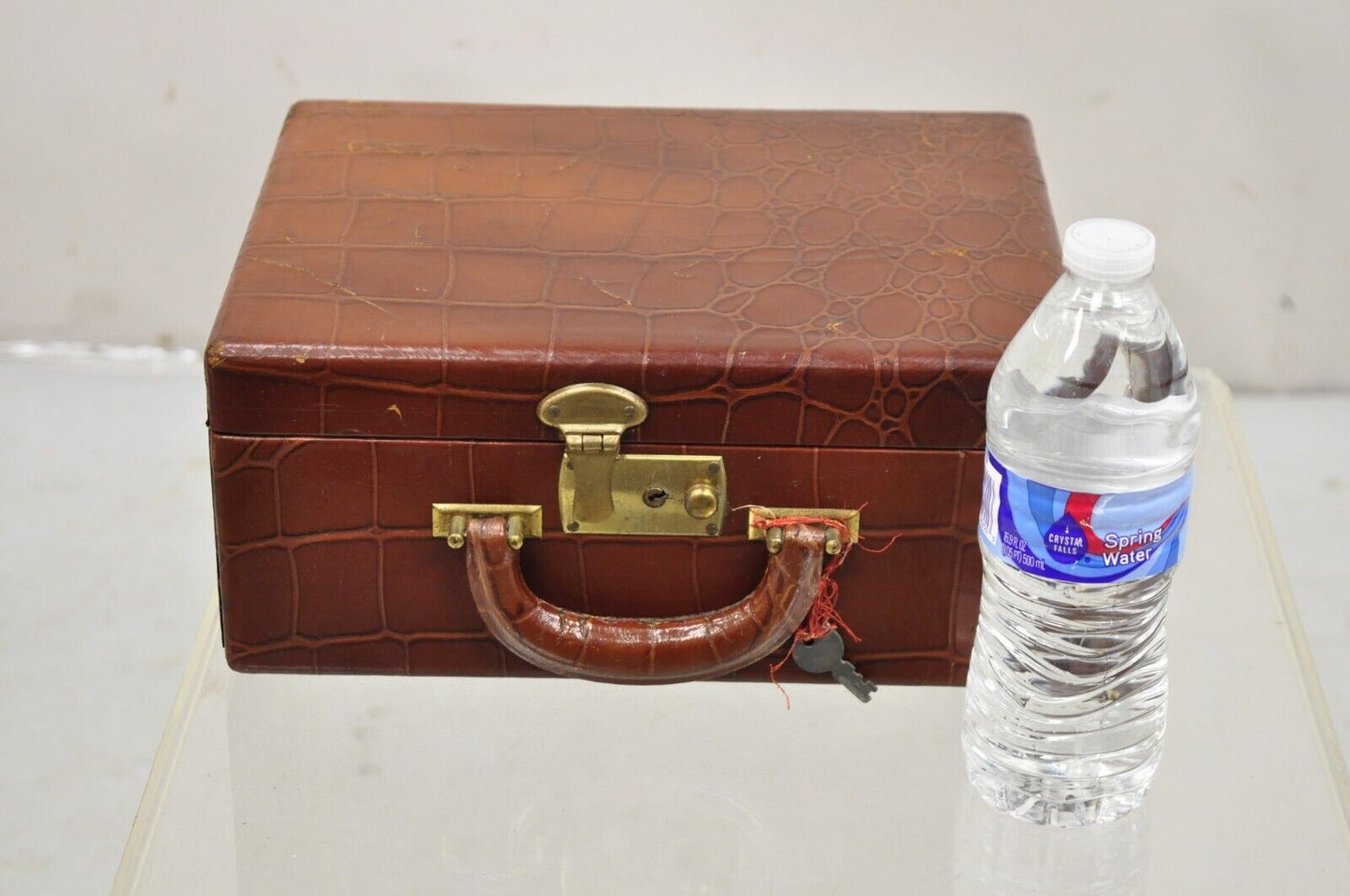 Vintage Brown Leather Art Deco Faux Crocodile Small Toiletry Travel Vanity Case