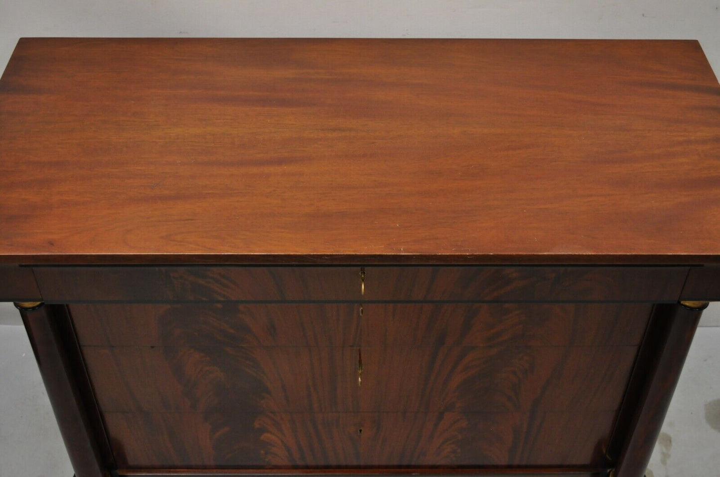 Villa Garnelo Crotch Mahogany Empire Style 4 Drawer Commode Dresser