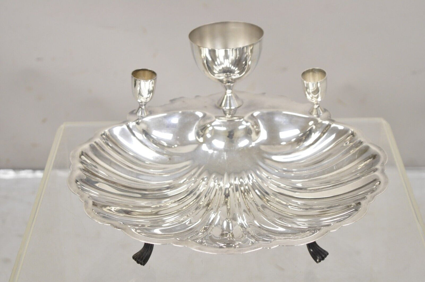 Vintage FB Rogers Silver Plated Clam Shell Seafood Bowl Platter Server