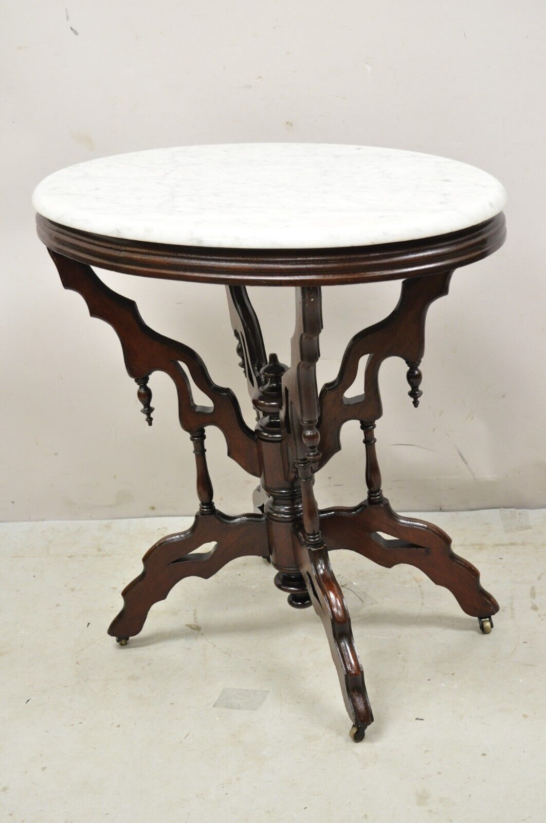 Antique Eastlake Victorian Walnut Oval Marble Top Parlor Lamp Table