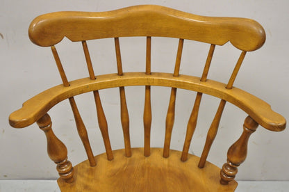 Ethan Allen Heirloom Nutmeg Maple Windsor Comb Back Dining Side Chair