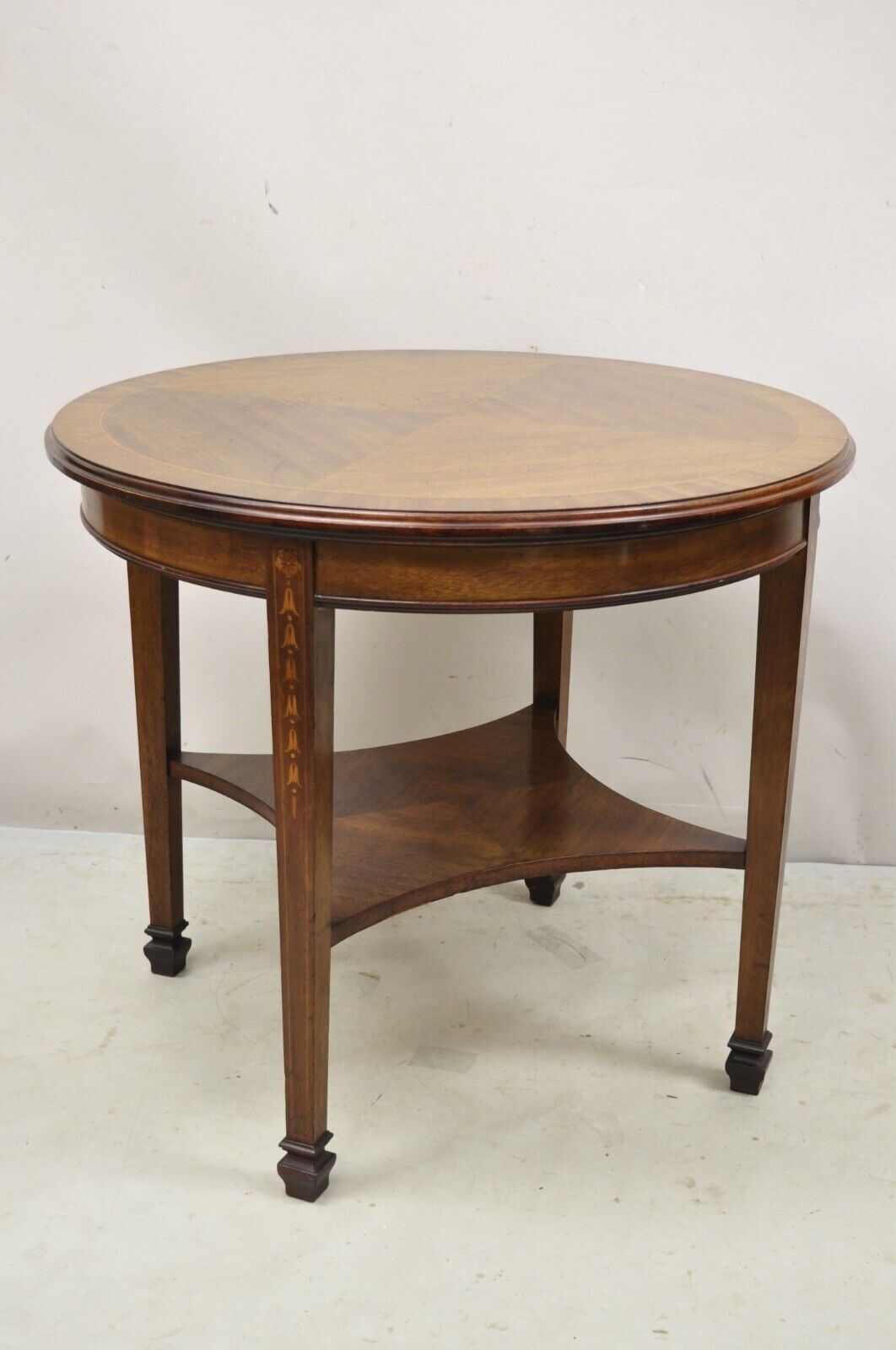 Antique Mahogany Edwardian Bellflower Inlay Round Center Table