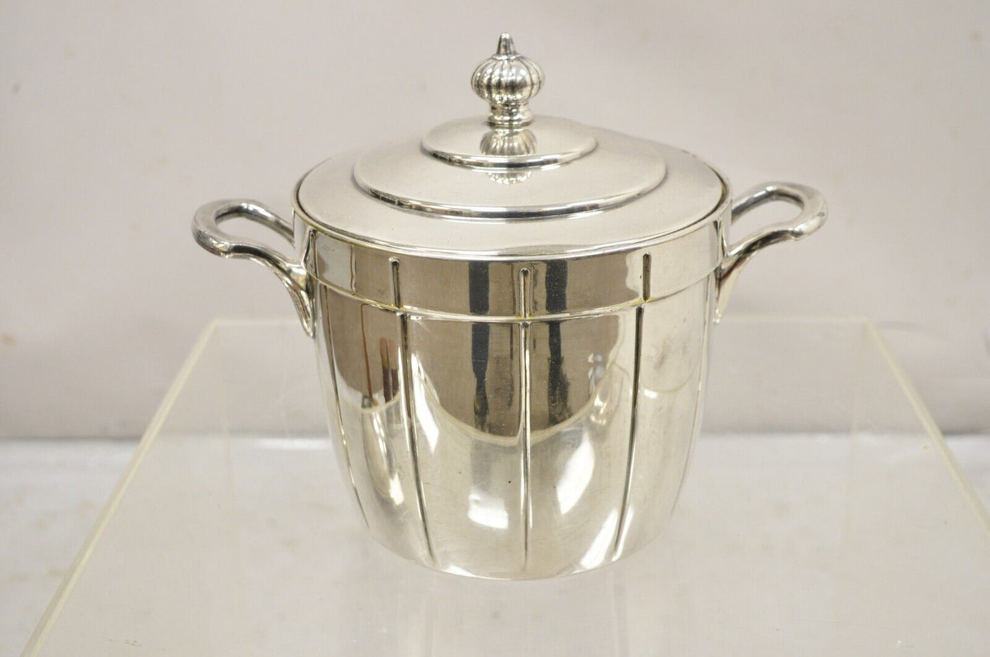 Vintage Manning-Bowman & Co Modern Silver Plated Lidded Ice Bucket