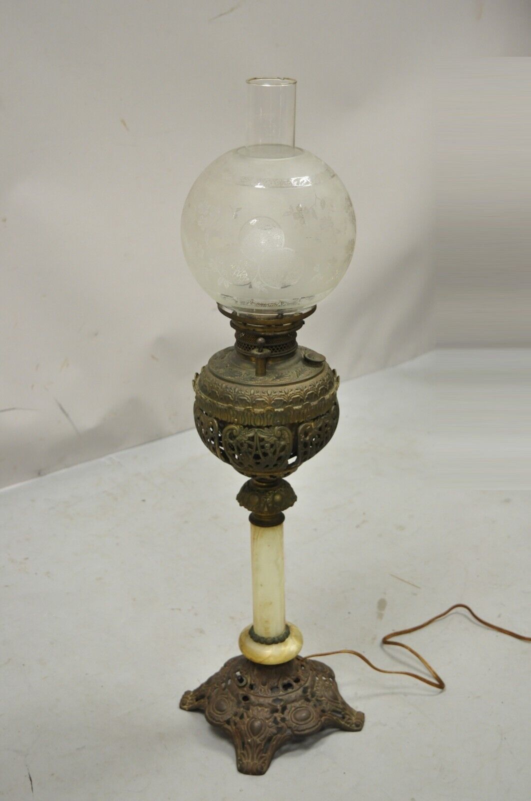 Antique Victorian Bronze Converted Oil Lamp Table Lamp Alabaster Shaft