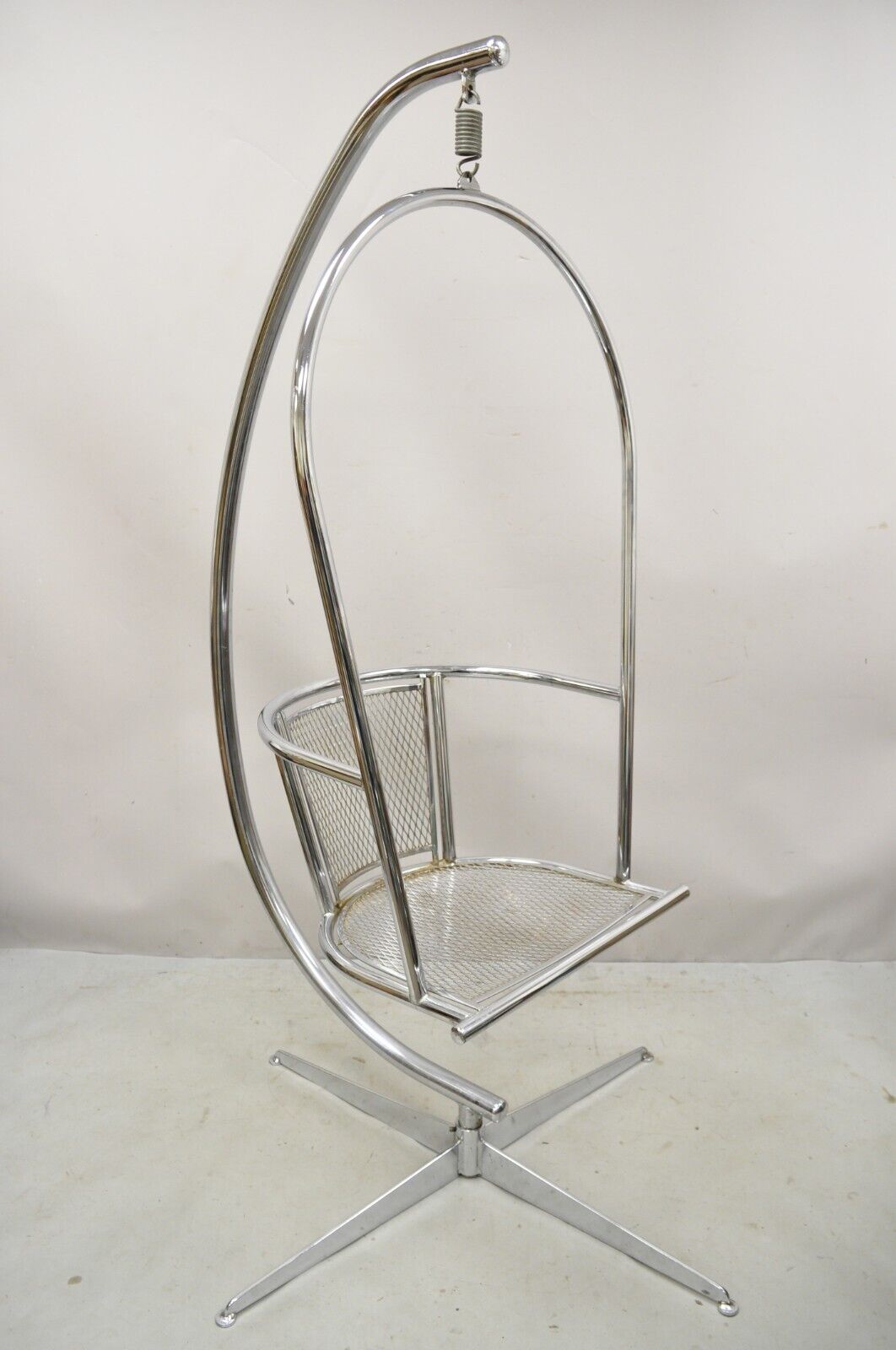 Vintage Mid Century Modern Chrome Frame Hanging Basket Metal Egg Lounge Chair