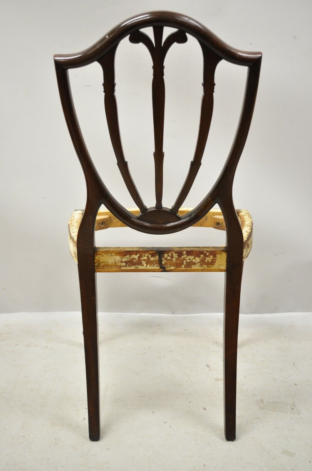 Antique Hepplewhite Carved Mahogany Plume Prince of Wales Dining Side Chair