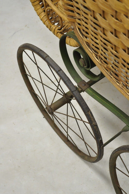 Antique Victorian Wicker Vintage Baby Buggy Stroller Carriage Full Size