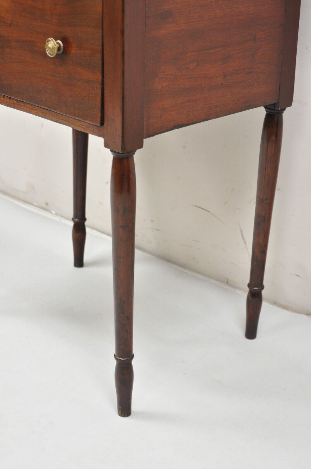 Antique Federal Sheraton Mahogany 2 Drawer Work Stand Side Table Nightstand