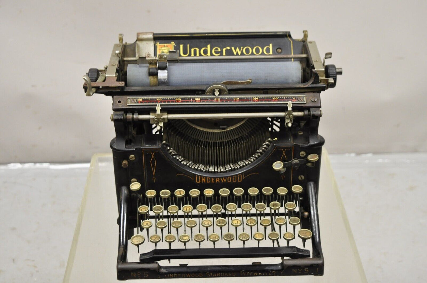 Antique 1920s Underwood Typewriter Standard Typewriter No. 5