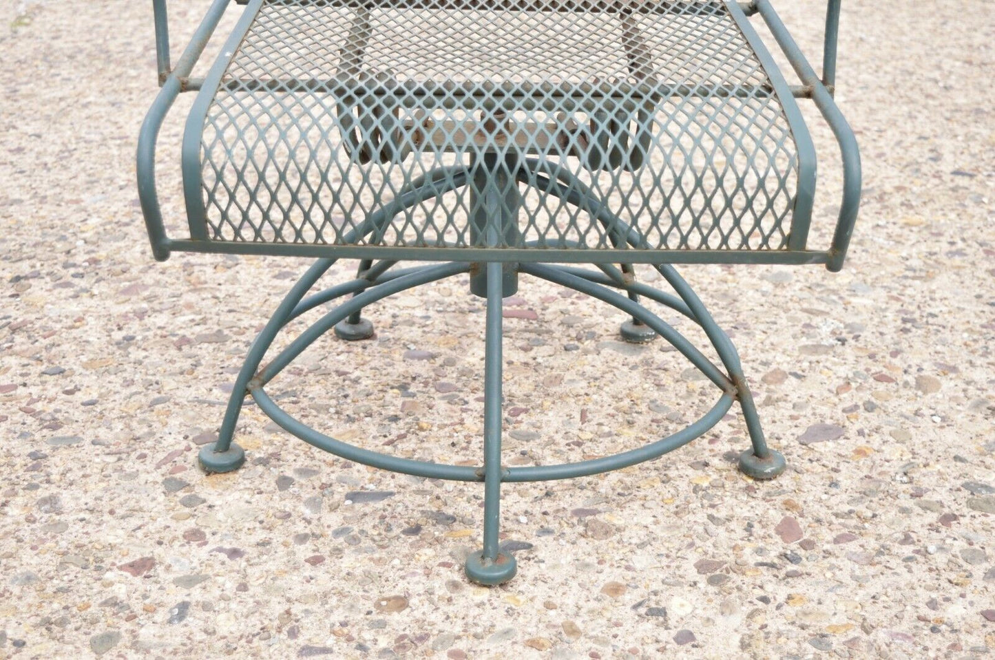 Vintage Meadowcraft Dogwood Green Wrought Iron Swivel Spring Garden Patio Chair