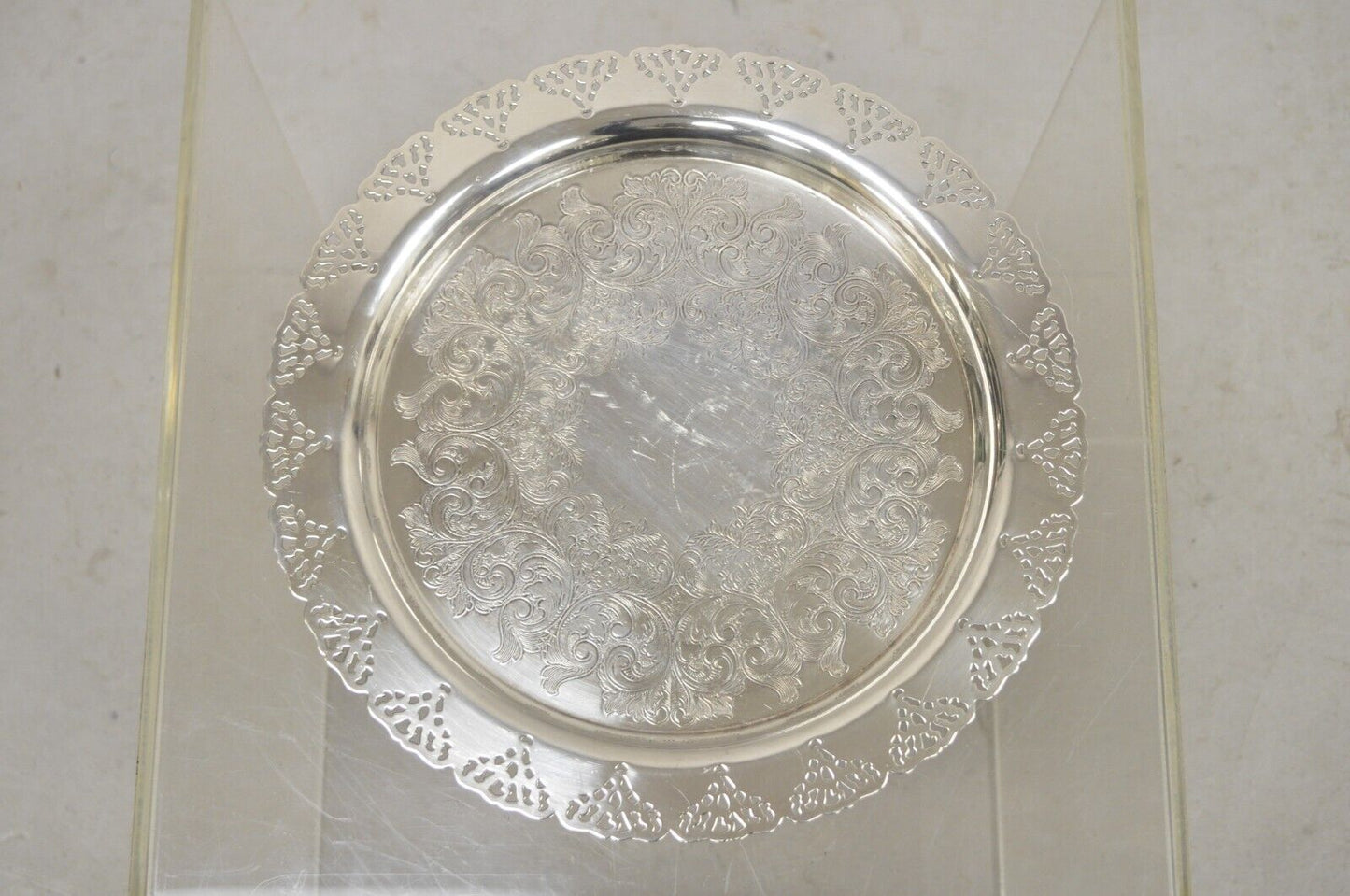 Vintage Home Decorators Inc Silver Plated Pierced Gallery Round Serving Tray