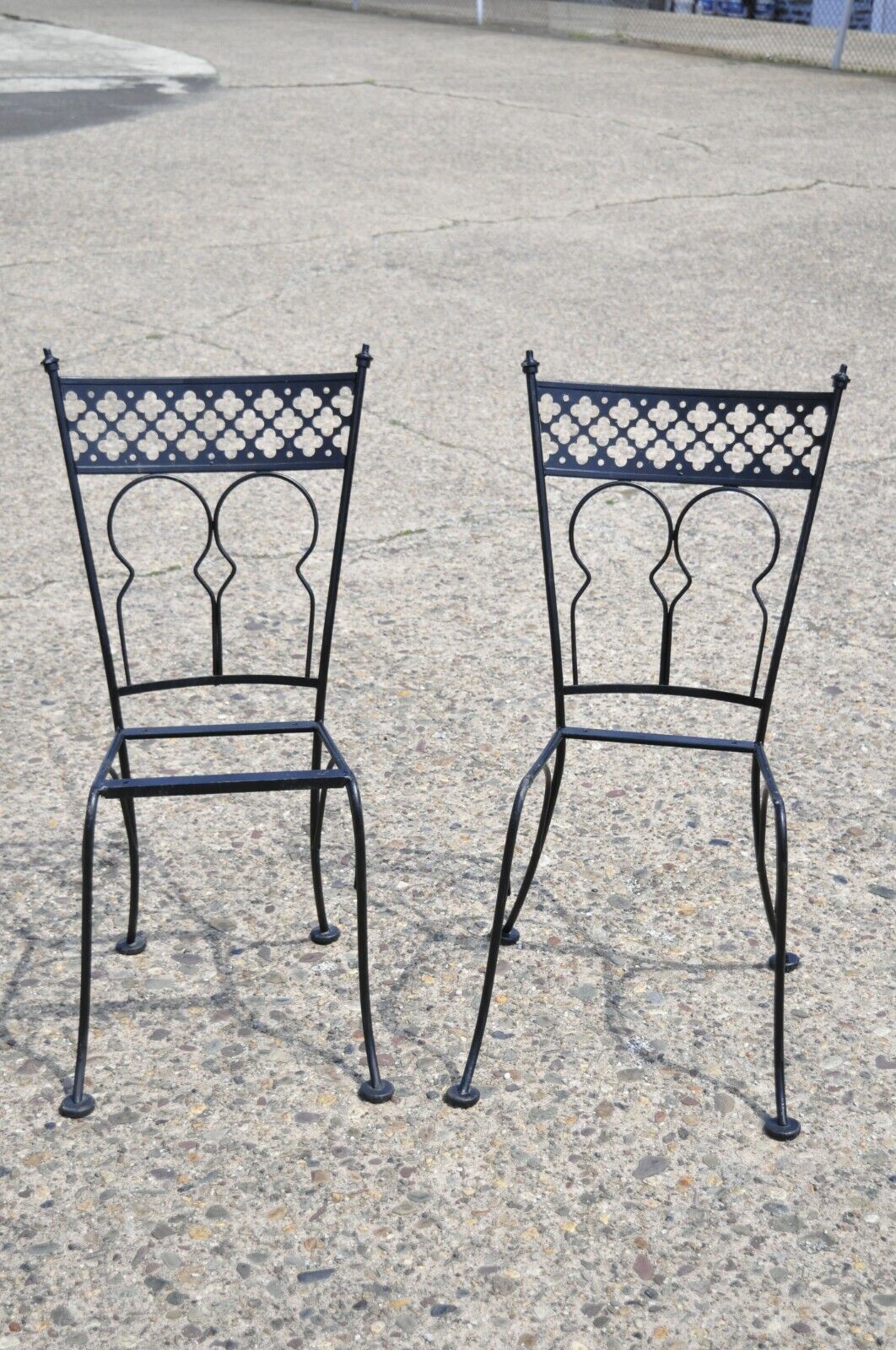 Vintage Salterini Style Wrought Iron Small Garden Patio Bistro Dining Set - 3 pc