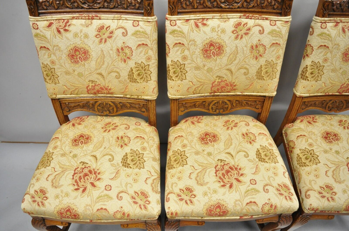 Set of 4 Antique Carved Oak Victorian Lion Head Renaissance Revival Dining Chair