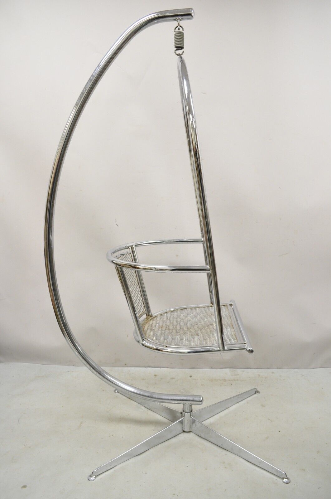 Vintage Mid Century Modern Chrome Frame Hanging Basket Metal Egg Lounge Chair