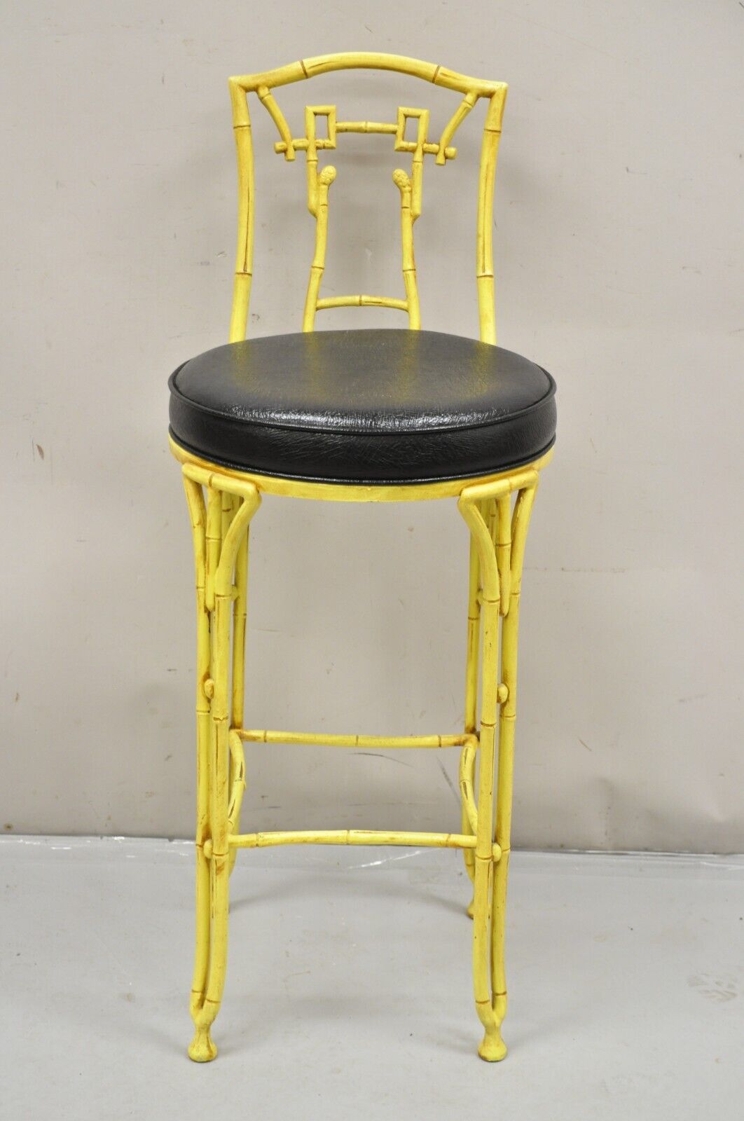 Vintage Chinese Chippendale Yellow Faux Bamboo Cast Aluminum Barstool Stool